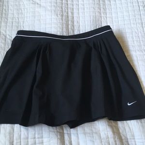 Nike Fit Dry Black Golf Skirt/Skort Ladies 12